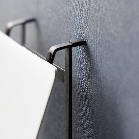Justerbart stativ for laptop/nettbrett sort - Lindas Dekor