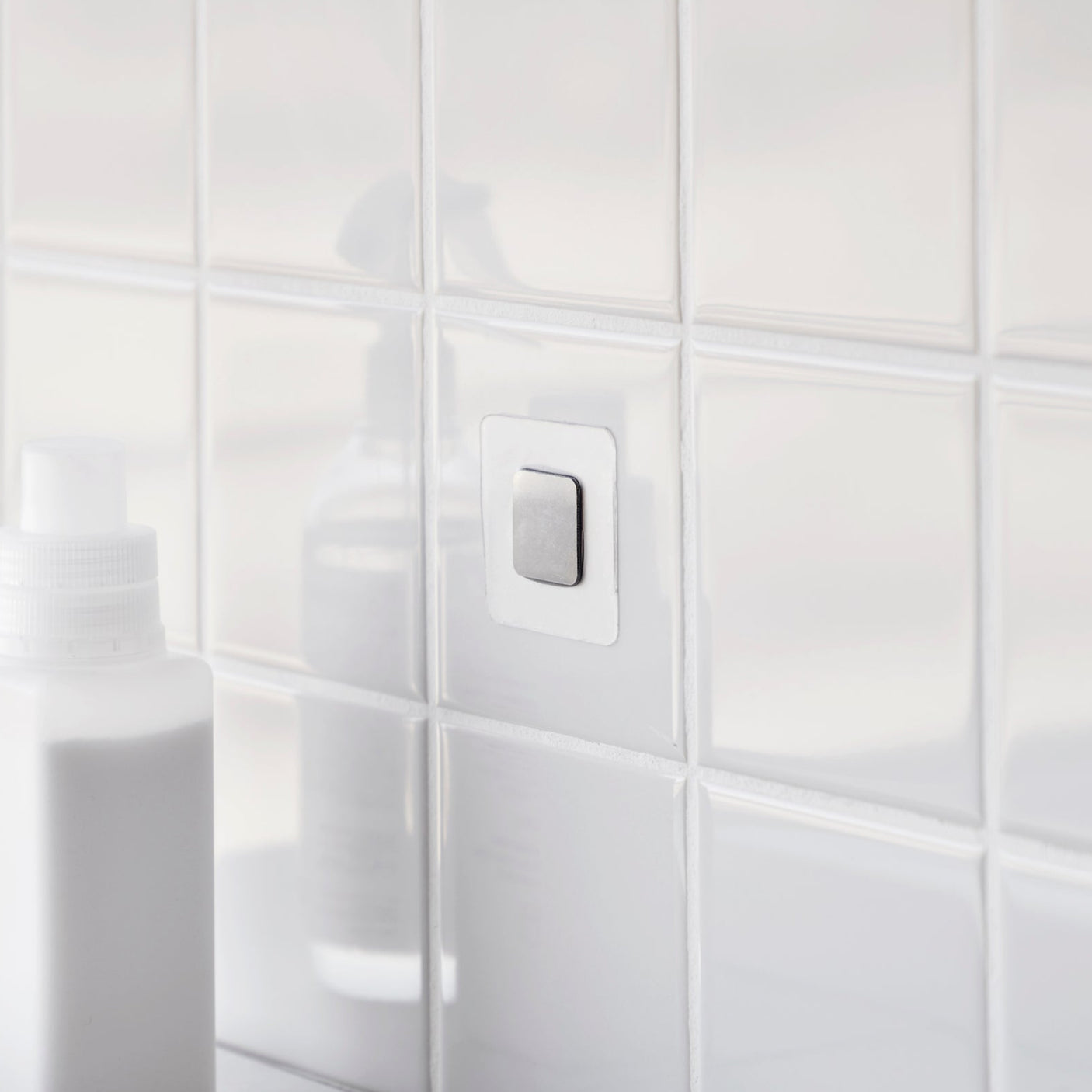 Magnetisk base for oppheng uten boring.