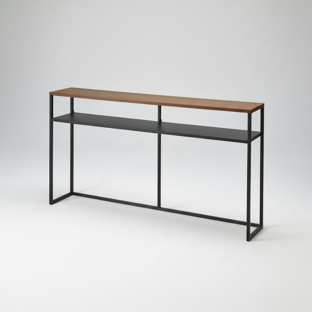 Sort konsollbord med treplate og oppbevaringshylle i stue.