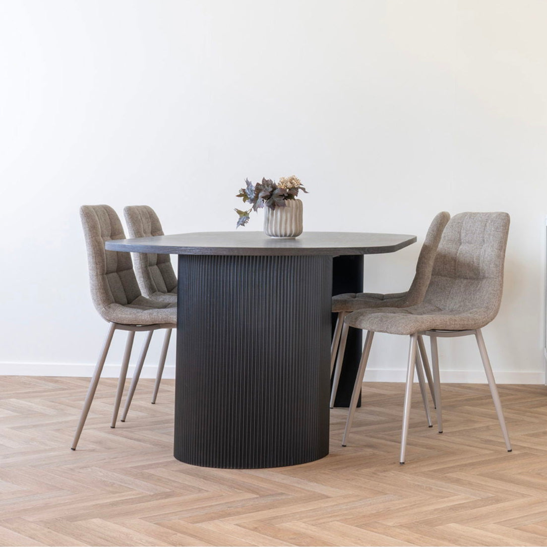 House Nordic Boavista spisebord, mørk brun 100 x 210 cm