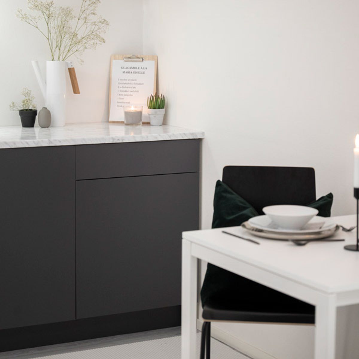 Vareprøve: Uni matt antrasitt varm grå Kontaktplast