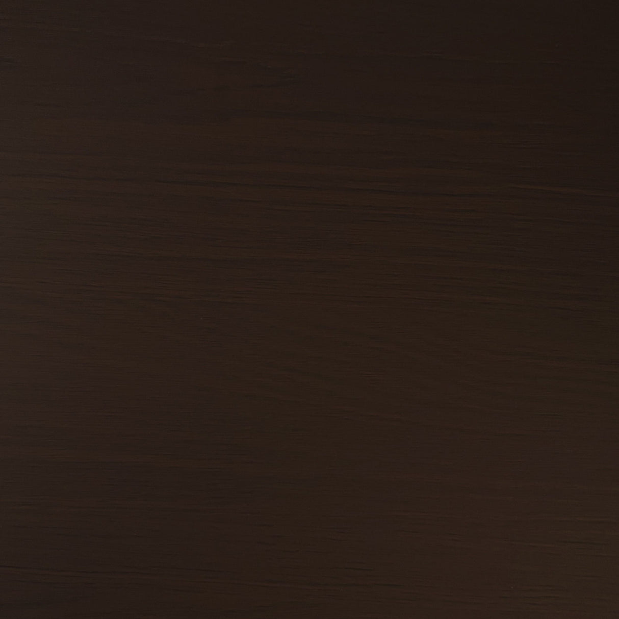 Kontaktplast i mørkt treverk fra Lindas Dekor, perfekt til moderne interiør.