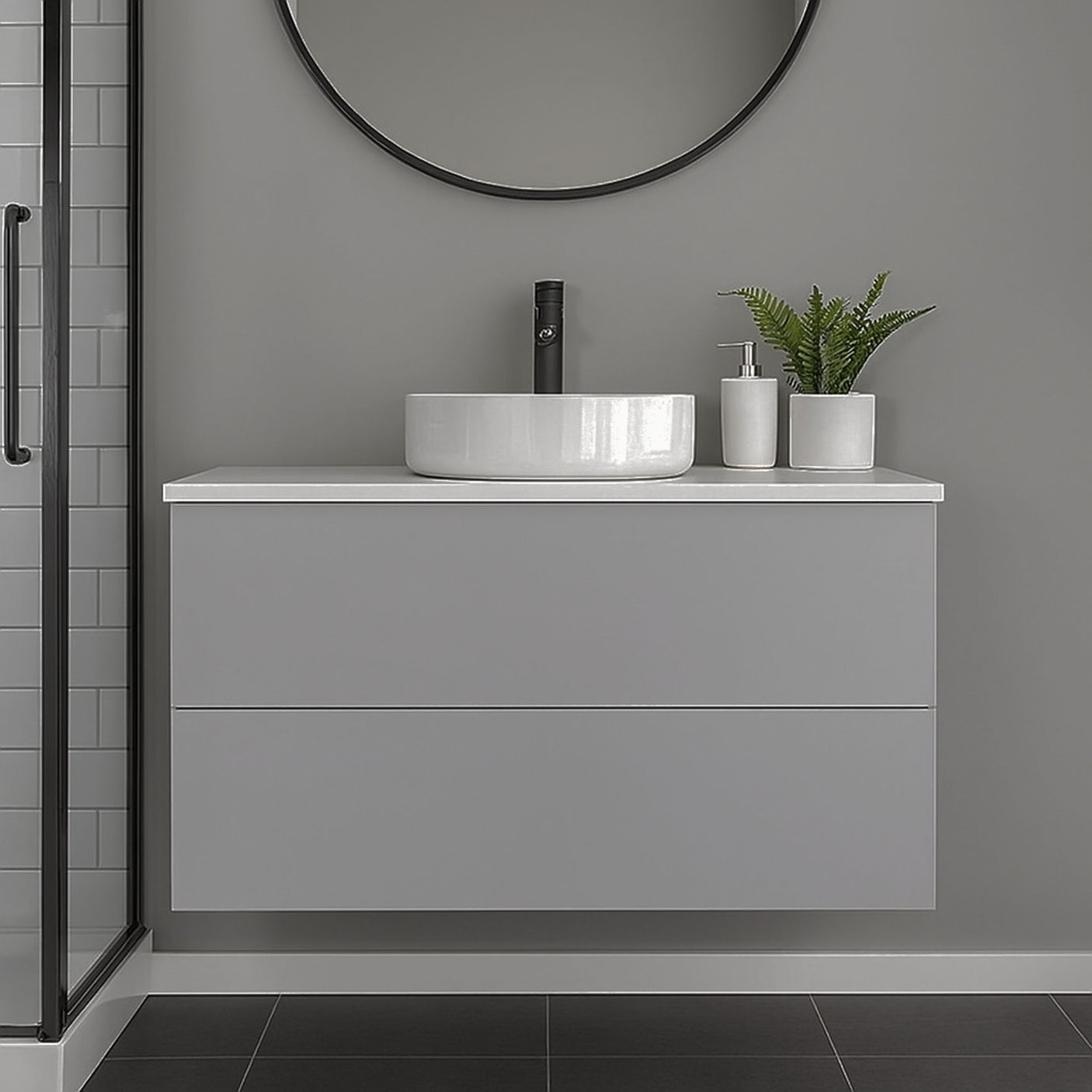 Baderom med servantskap fornyet med Uni Matt Grå kontaktplast – stilren og moderne løsning for rimelig oppussing av møbler og fronter.