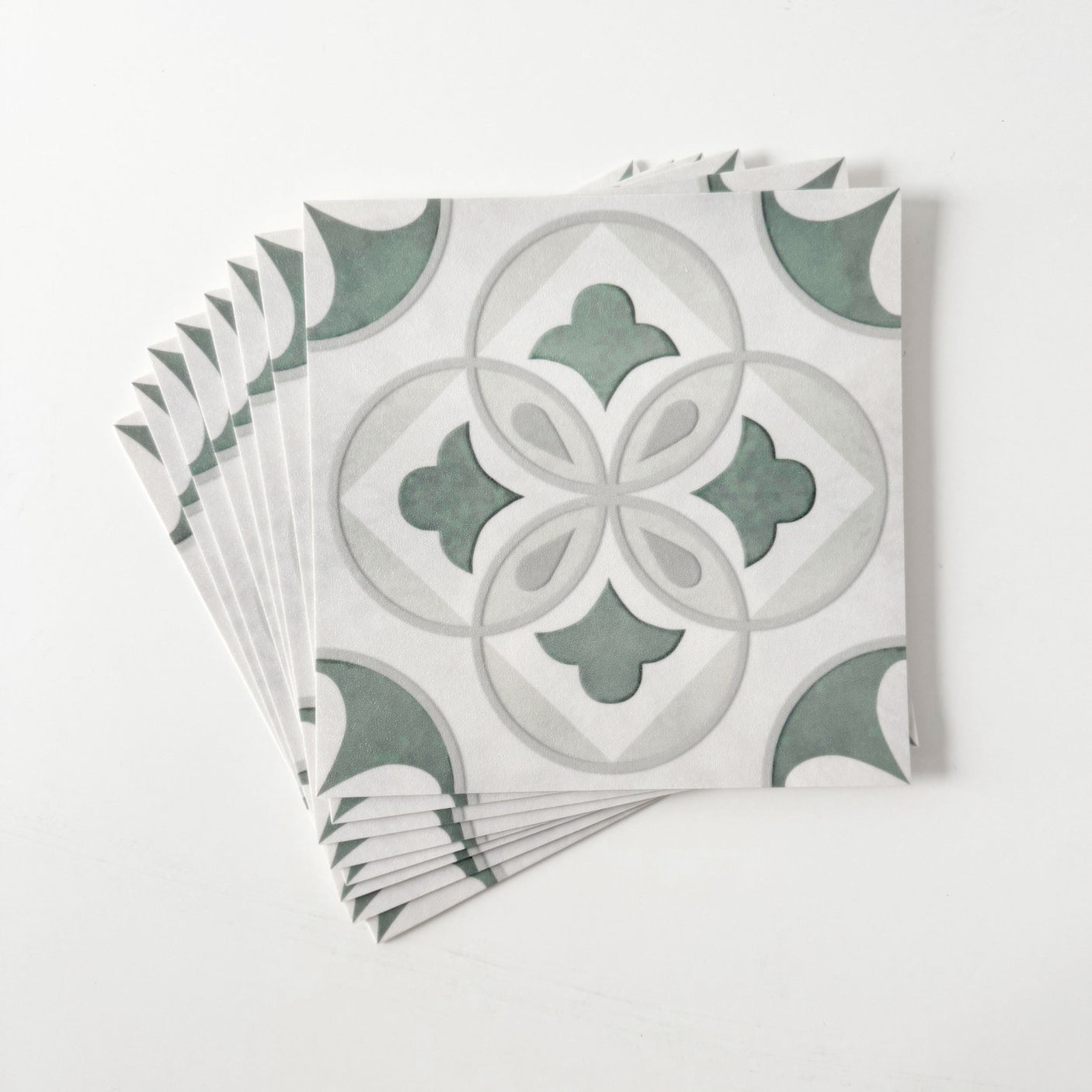 8-pk Clara grønn selvklebende fliser