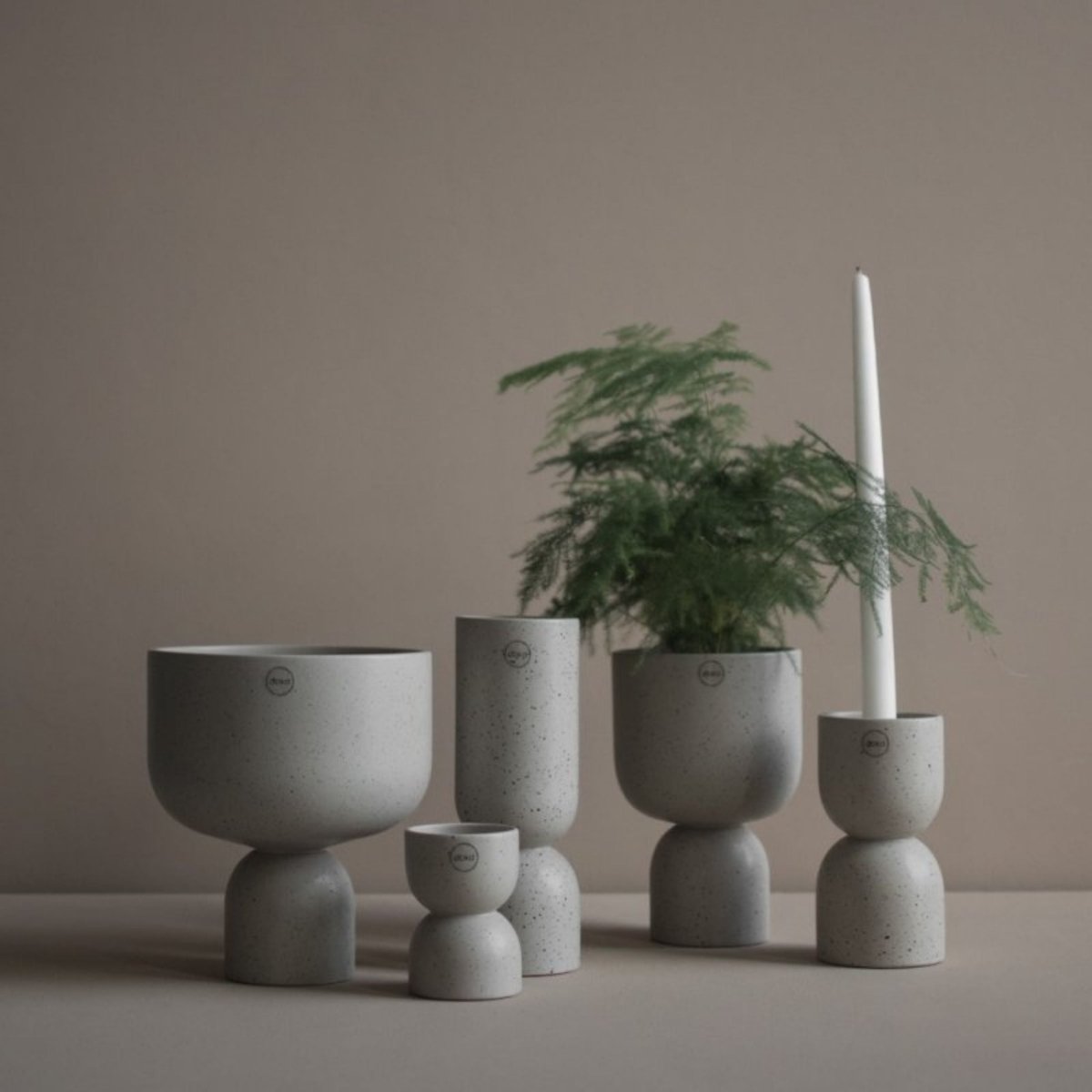 DBKD Post potte beige liten - Lindas Dekor