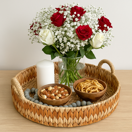 Nydelig flettet kurv, perfekt til dekorering og pynting.