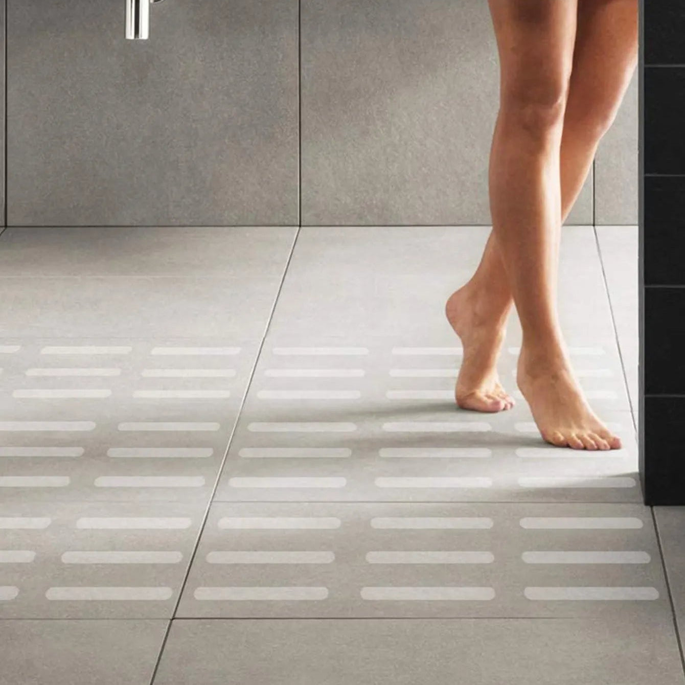 24-pk Selvklebende antiskli striper, gjennomsiktig