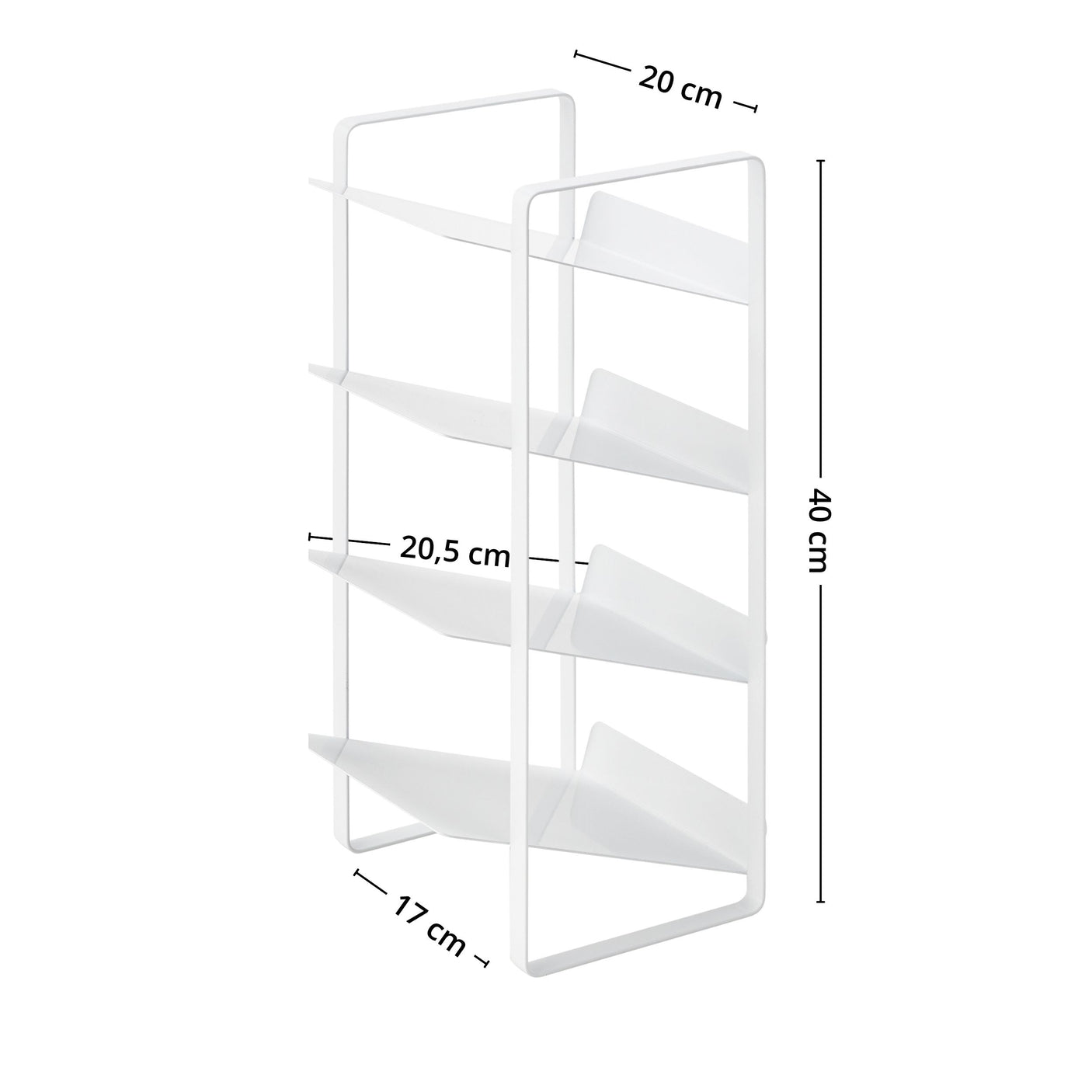 Plassbesparende flaskeholder med skrå hyller som holder flaskene stabile og lett tilgjengelige.
