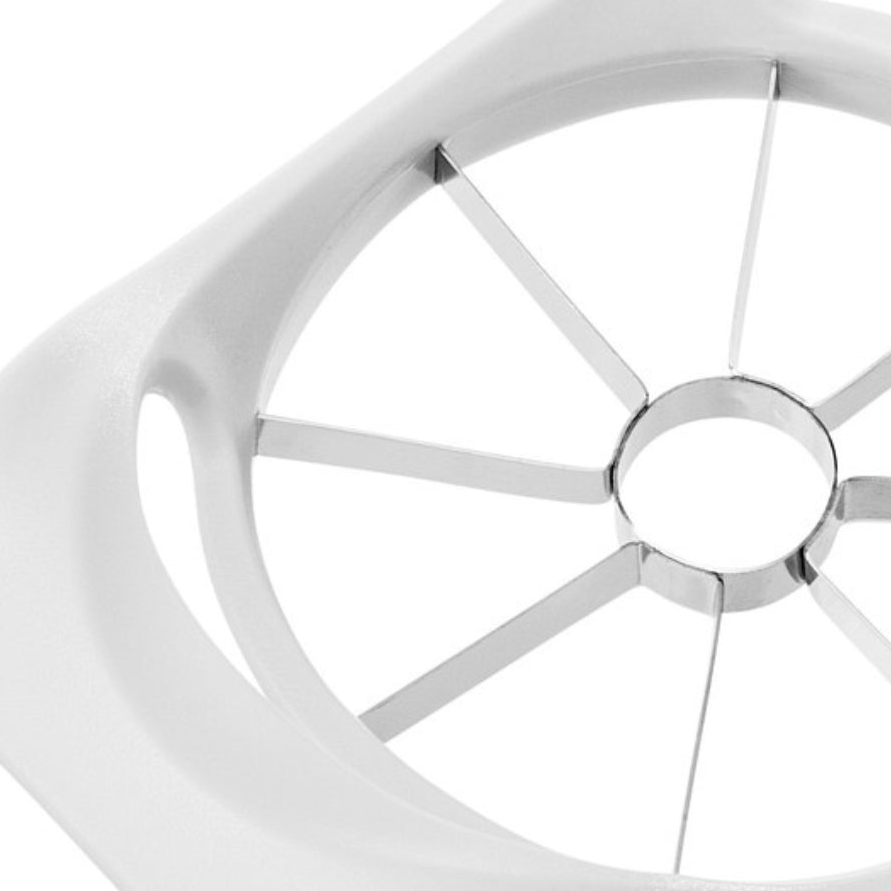 Eplekutter som deler eple i åtte båter