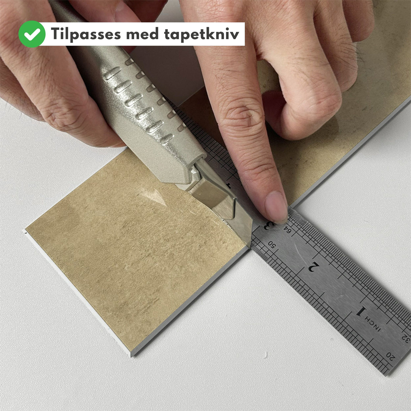 Louise gloss beige selvklebende veggfliser