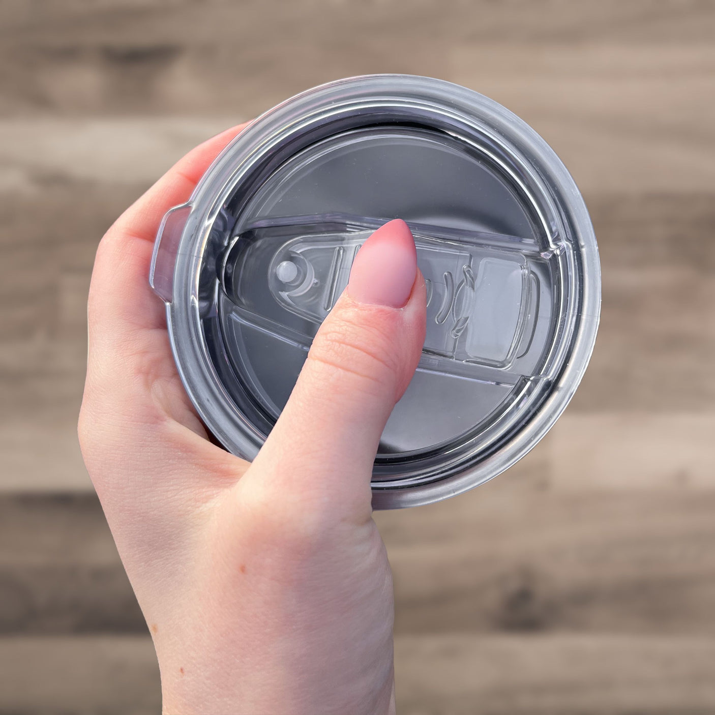 Isolert kopp perfekt for kaffe eller te på fjellet eller hytta.