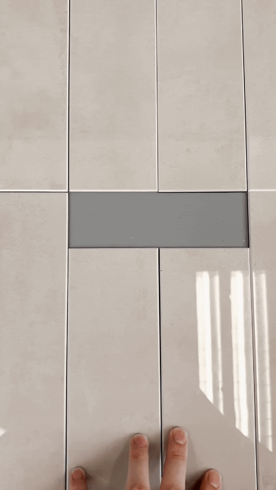 Louise gloss creme selvklebende veggfliser