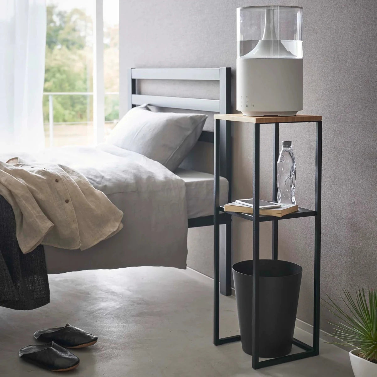 Sidebord med hylle sort 80 x 25 cm - Lindas Dekor