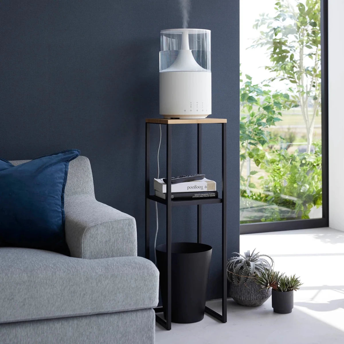 Sidebord med hylle sort 80 x 25 cm - Lindas Dekor