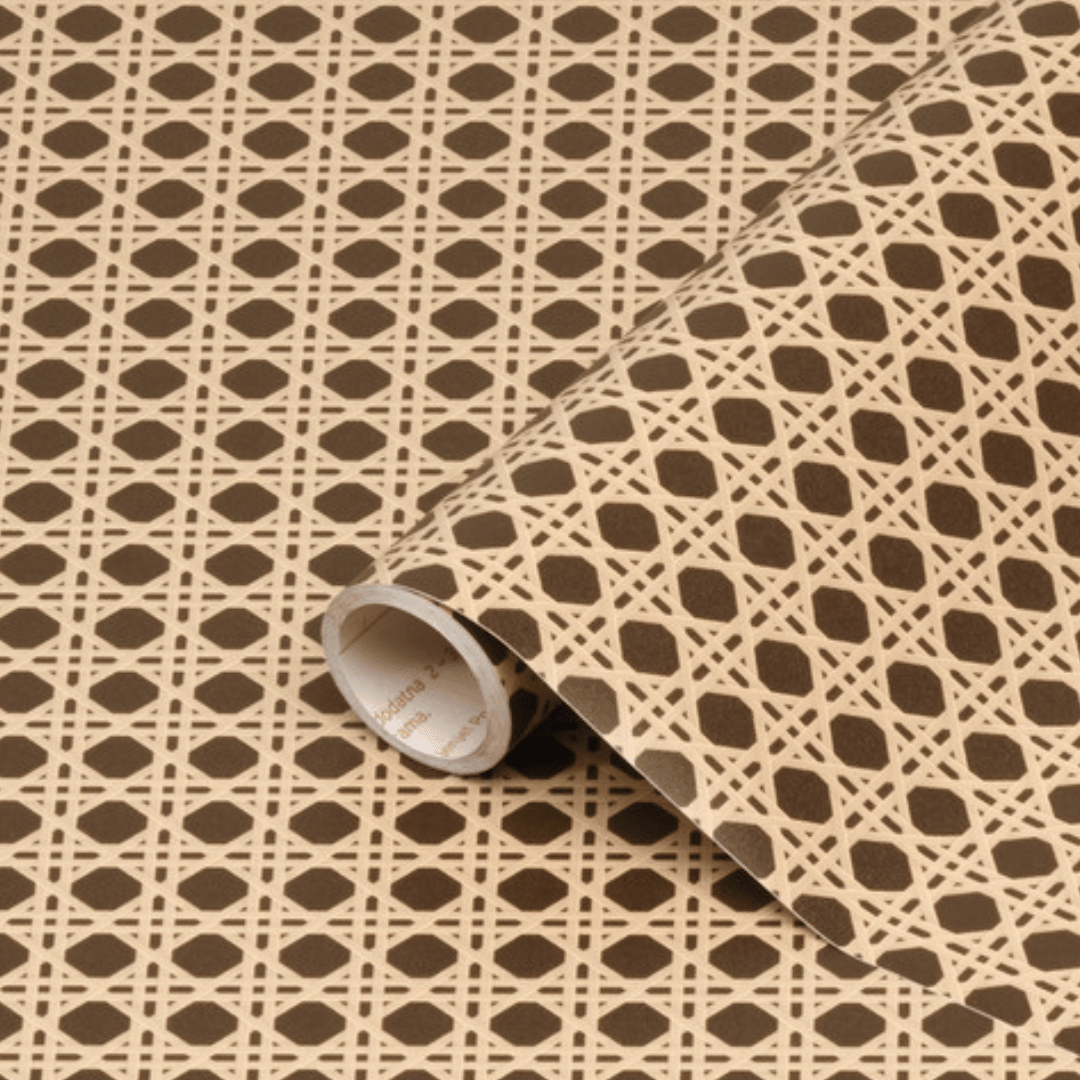 Nordisk rotting kontaktplast er en bestselger som etterligner rotting. Passer godt til fornyelse av skap og kommoder.