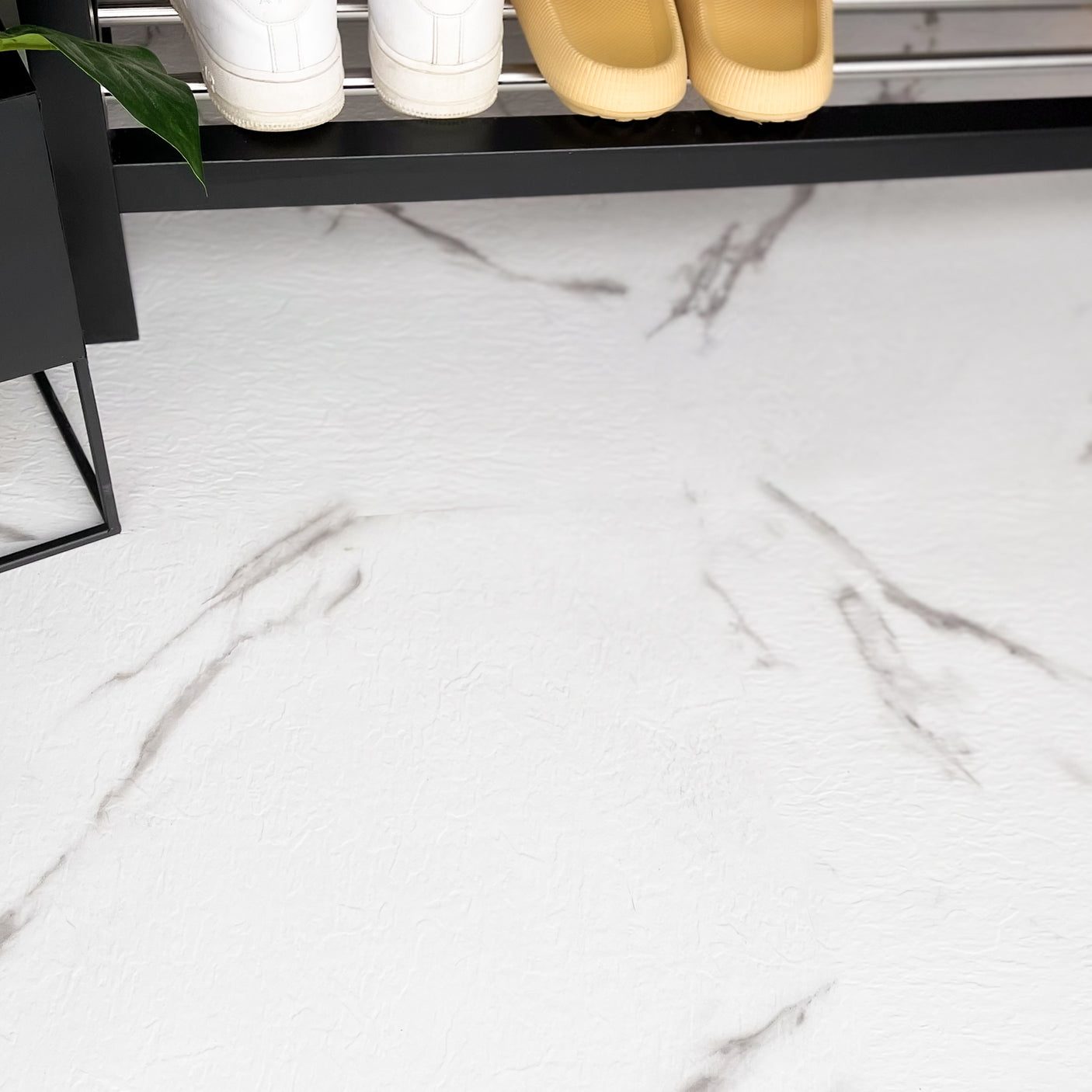 10-pk Marmorvita självhäftande golvplattor