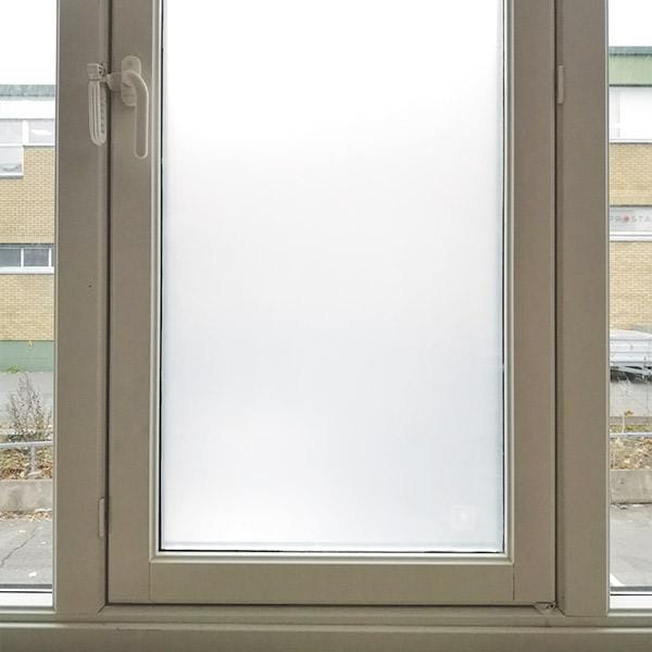 Vit matt fönsterfilm