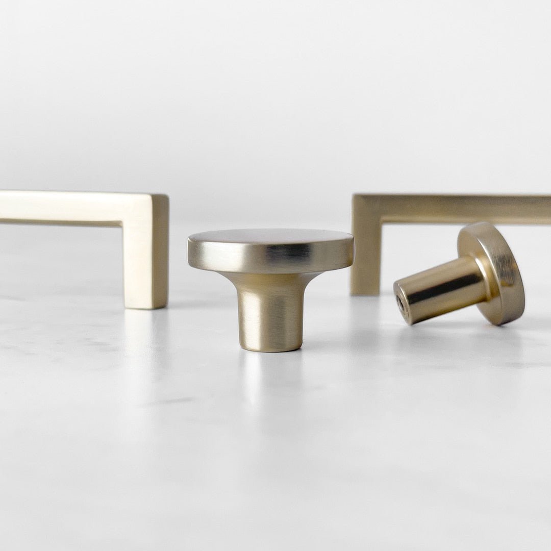 Knott børstet messing 30 mm - Lindas Dekor