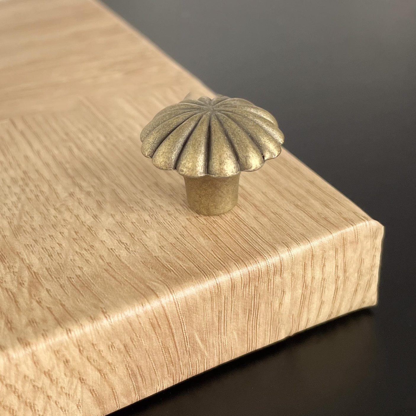 Knopp antik mässing, 25 mm