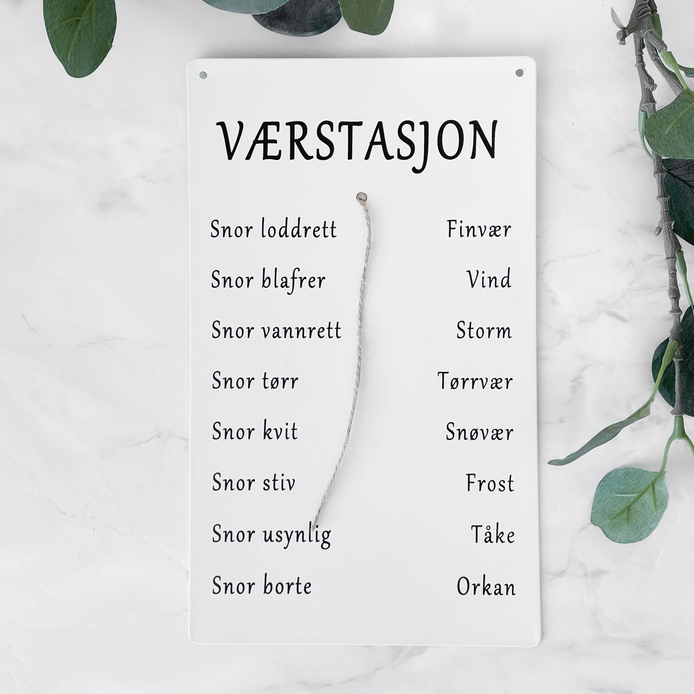 Väderstationsskylt, vit