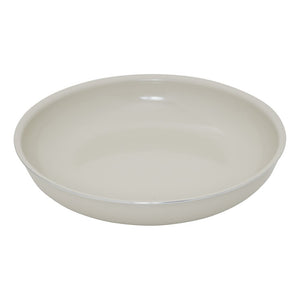 Beige aluminiumspanne uten fast håndtak