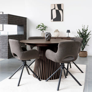 House Nordic Osaka spisebord smoked oak veneer, uttrekkbart 120-240 cm