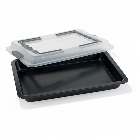 bakeform i grått stål med beskyttende lokk