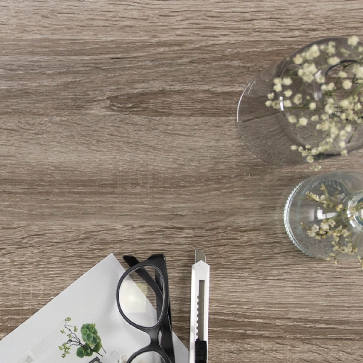 Prov: Sonoma Oak Truffle Contact Plastic