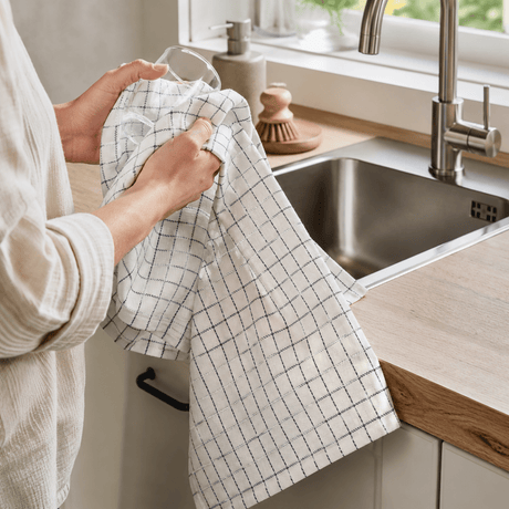 Køkkenhåndklæde Nordic Sense hvid med blå ruter 80 x 50 cm, 3 stk - Lindas Dekor Køkkenhåndklæde