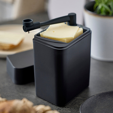 Osteboks med utskiftbar skjærestreng