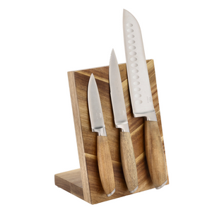 moderne knivholder i akasietre med varm trefinish