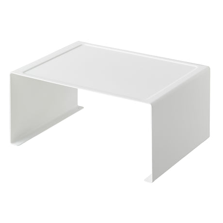 Slitesterk og allsidig oppbevaringsløsning for kjøkkenet.