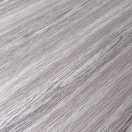 Premium Manchester pine selvklebende folie med naturlig furu-tekstur i grått