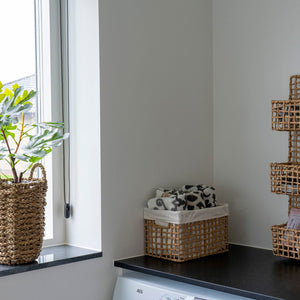 Flettede kurver med lyst tekstilfôr