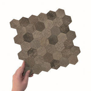 Hexagon bruna betong självklibbara väggflisor