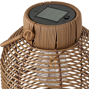 Detaljbilde av solcellepanel på toppen av lampen