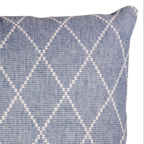 Elegant blått putetrekk i myk bomull med stilrent design.