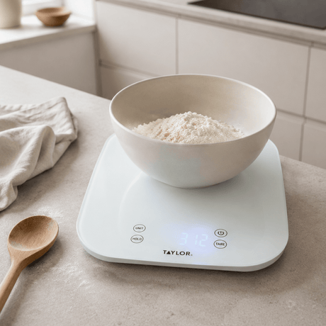 Digital kjøkkenvekt vanntett 14 kg i glass - Lindas Dekor Kjøkkenvekt