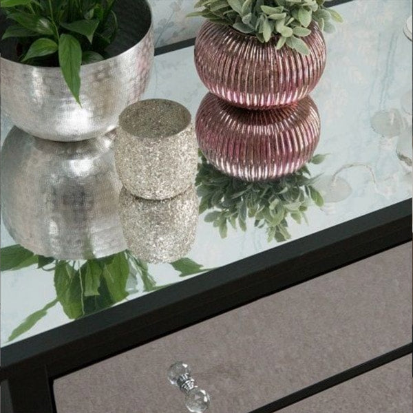 Prov: Spegeleffektfolie för kontaktplast