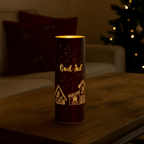 LED-ljuslykta God Jul röd 8 x 20cm - Lindas Dekor