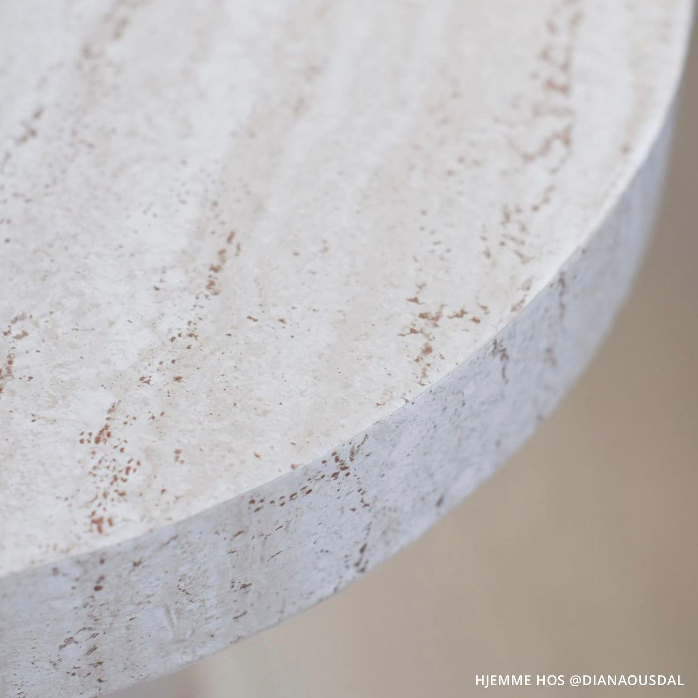 Travertinkontaktplast