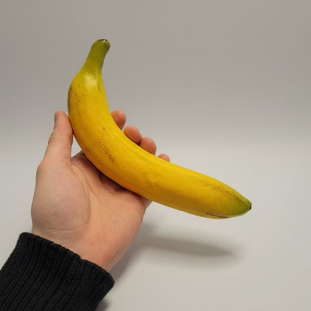 Mr. Plant Banan - naturtro kunstfrukt i gul farge med realistiske detaljer for interiørdekorasjon