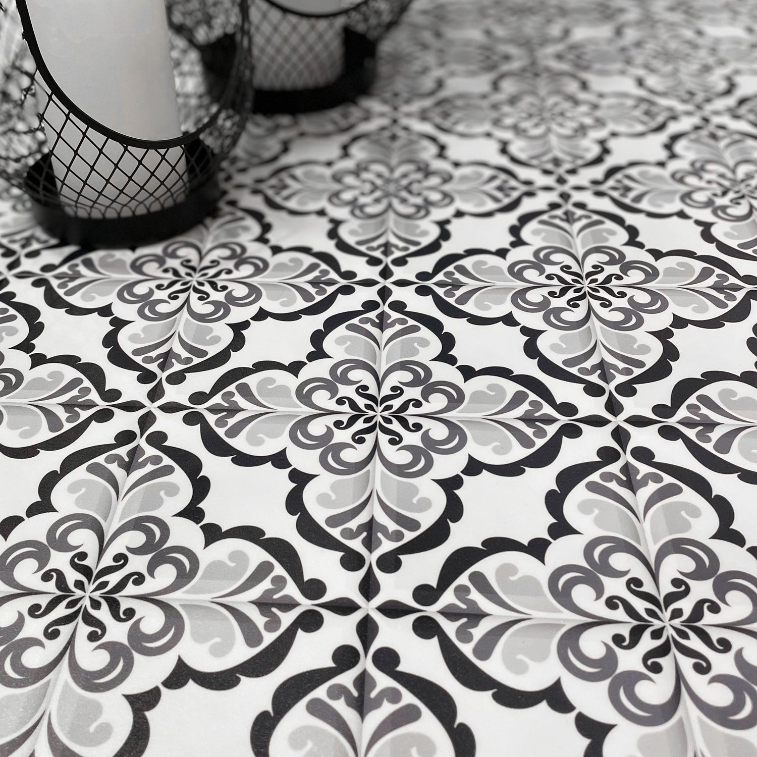 Exempel: Lisbonne självhäftande plattor