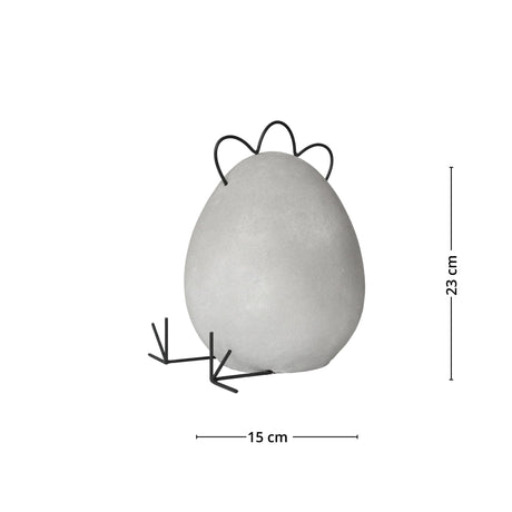 Moderne påskepynt formet som en stilisert høne med nordisk uttrykk.