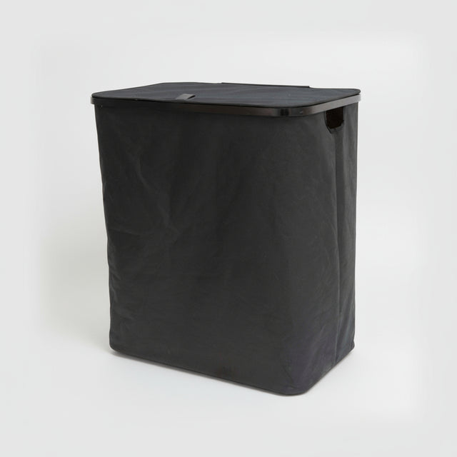 Halvor Bakke Gio skittentøyskurv sort i polyester