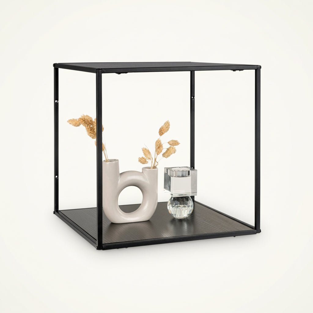 Vita vegghylle svart sort ramme 36 x 36 cm - Lindas Dekor