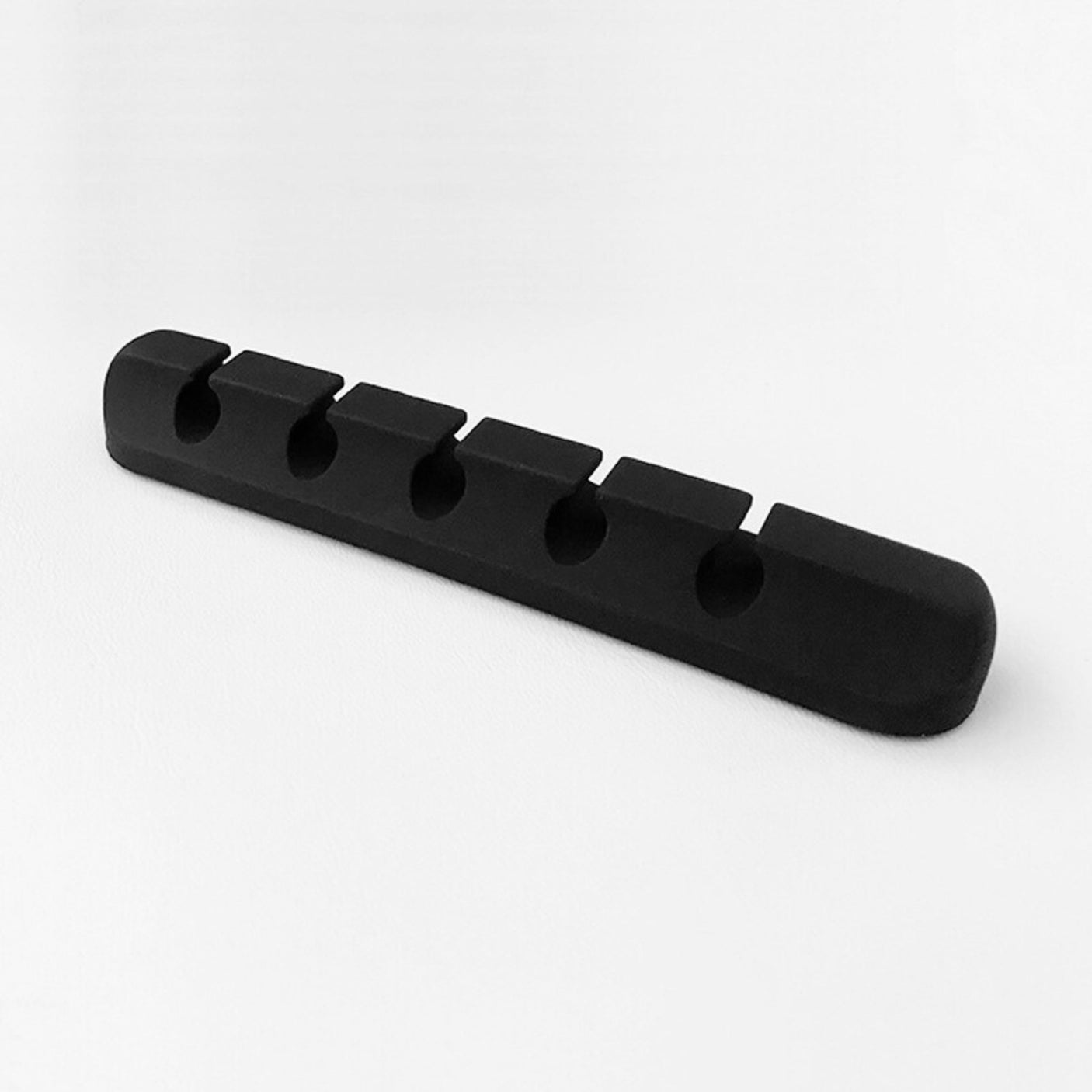Kabelholder med 5 hull