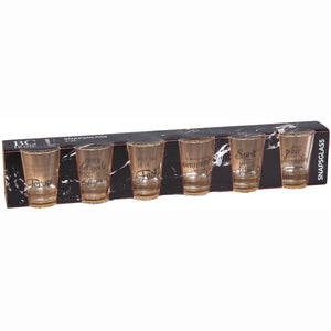 6 shotglass i klart glass med humoristiske tekster, pakket i gaveeske – perfekt for jentekveld eller festlige anledninger.