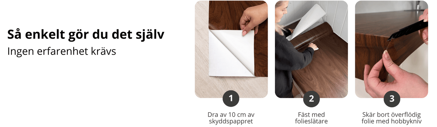 Steg-för-steg-guide för montering av kontaktplast med trädesign på bordsskiva – dra av skyddspappret, fäst folien och skär bort överflödigt material.