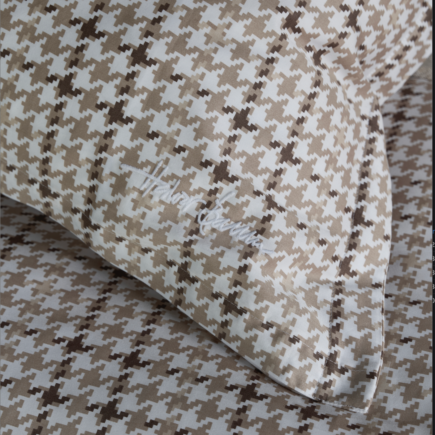 Eksklusivt bomullssateng sengesett 140×200 cm fra Halvor Bakke